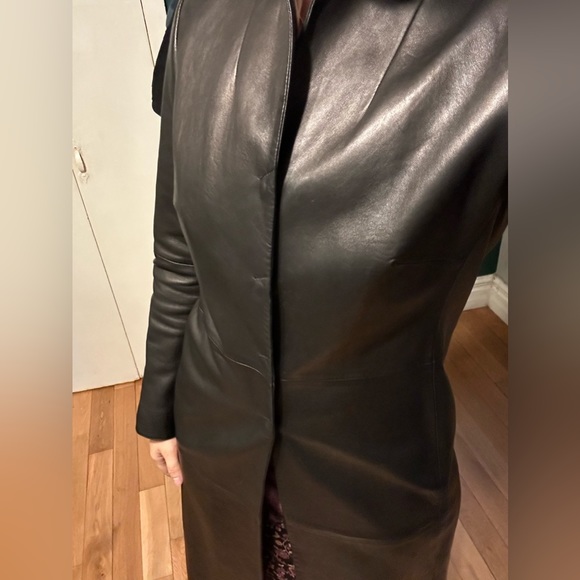 Excellent Condition Vintage 100% Lambskin Leather Long Jacket Trench Coat - Picture 13 of 16